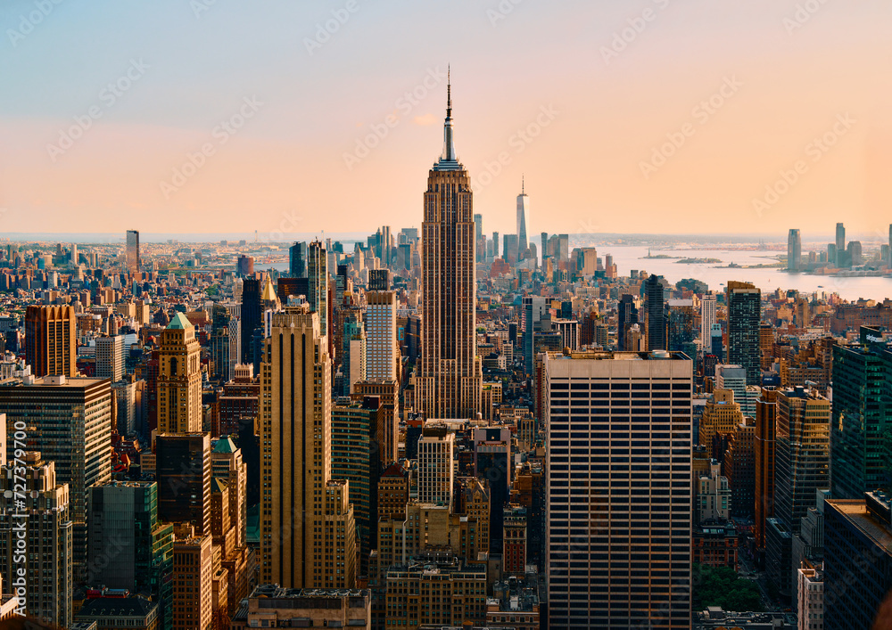 Download view of New York City at sunset