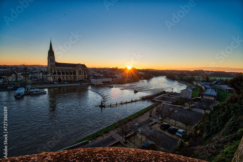 Port de Sablé sur Sarthe au lever du soleil