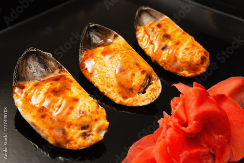 New Zealand Kiwi Mussels with Spicy Mayo and Teriyaki Sauce