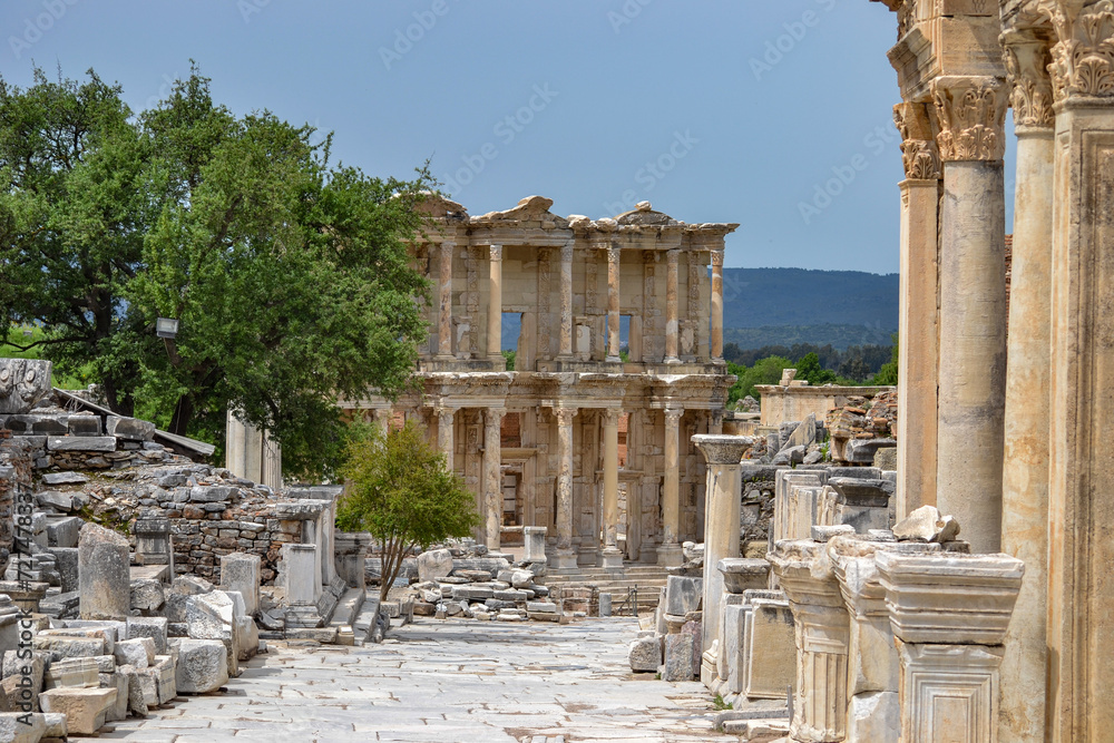 antic roman city ephesus and celsus libriary, izmir 