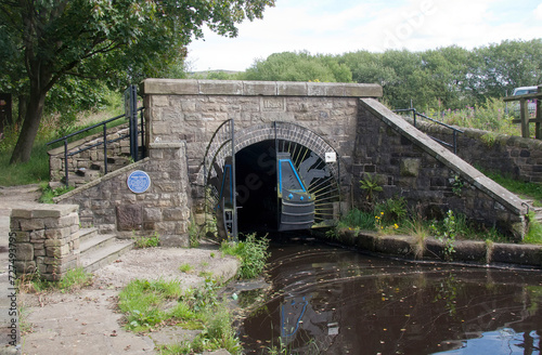 Entrance to the Standedge tunnel photo