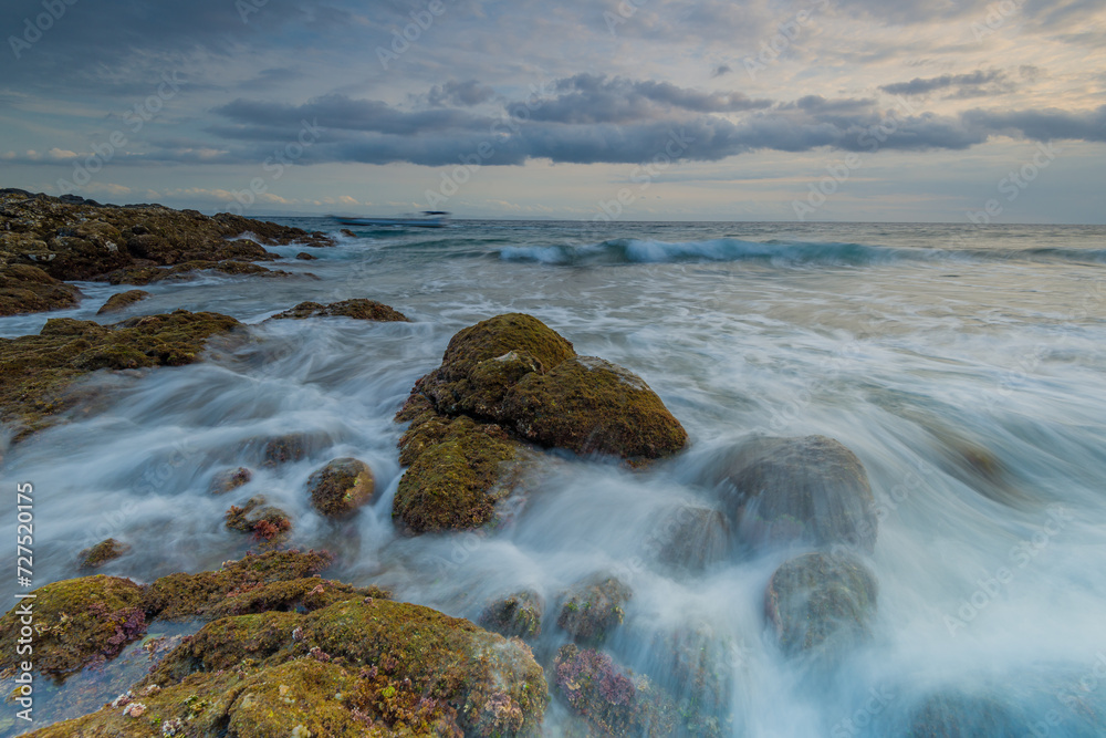 Fototapeta premium sea and rocks