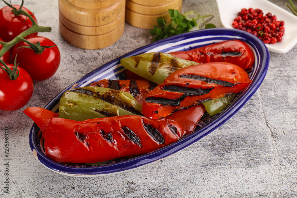 Grilled Bell Pepper - green and red