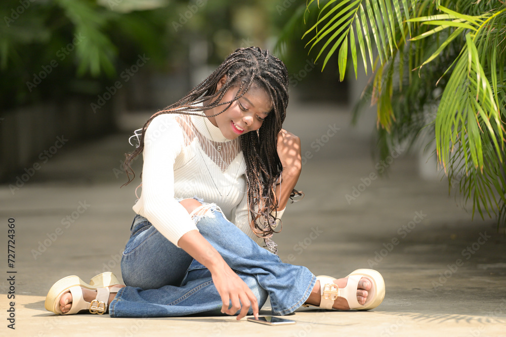 A young woman with his hairstyle and the atmosphere of living in the community. A young woman with his hairstyle and the atmosphere of living in the community.