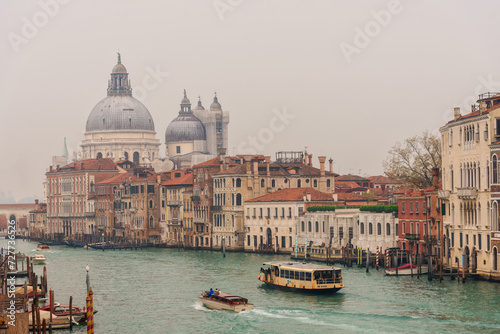 Famous palaces of the local nobility, ancient bridges at the Grand Canal in Venice, Italy. Panorama © Natalia