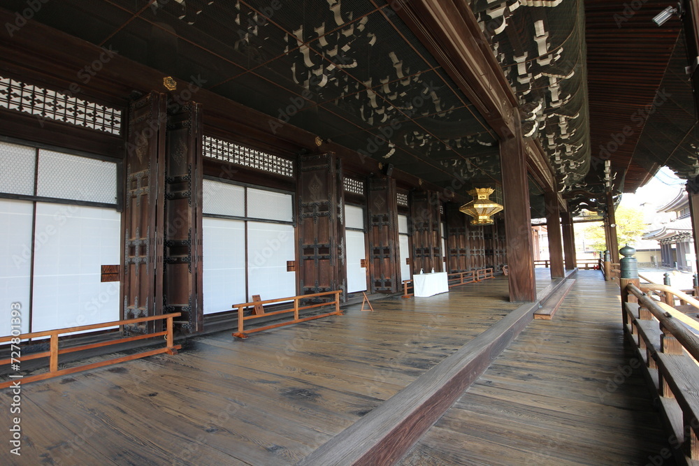 Fototapeta premium Amidado Hall in Nishi Hongwanji Temple, Kyoto, Japan