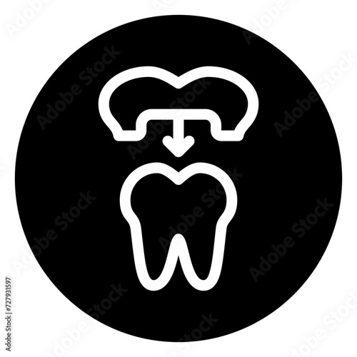 tooth crown glyph icon