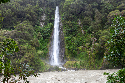 Thunder Creek Falls in Mount Aspiring National Park  Westland District  South Island  New Zealand