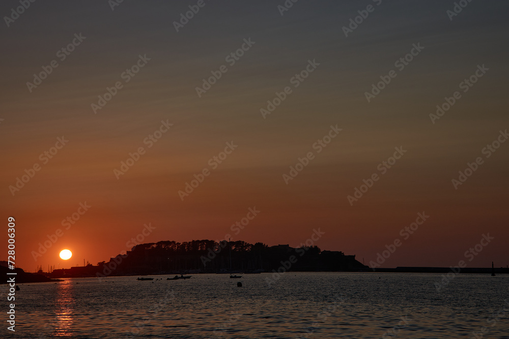 Sunset on Ladeira de Sabaris Beach in Baiona