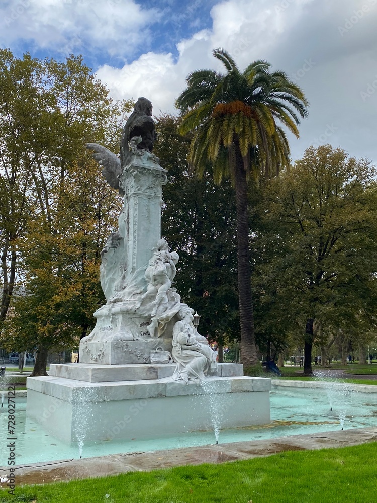 Fototapeta premium fountain country