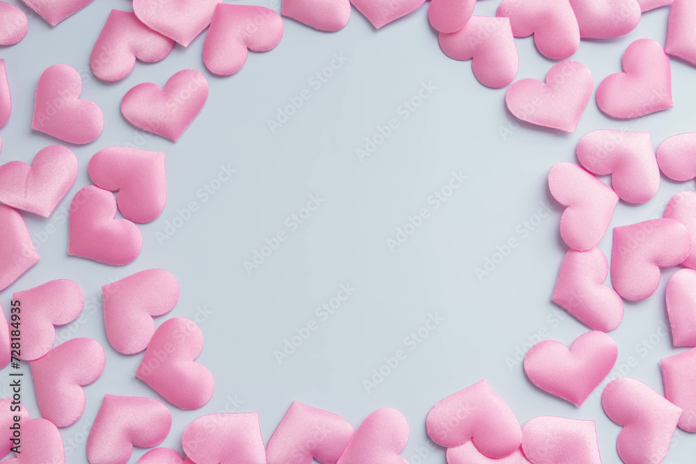 ピンクのハートの愛情のイメージ