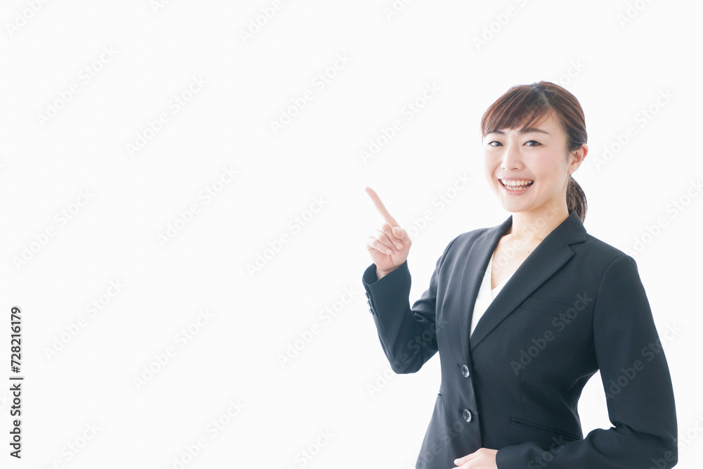 笑顔の若いビジネスウーマン 笑顔の若いビジネスウーマン