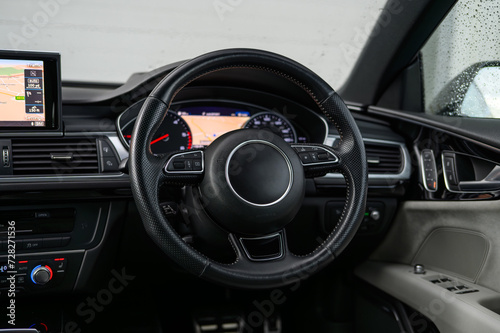 Steering wheel car interior © Harry