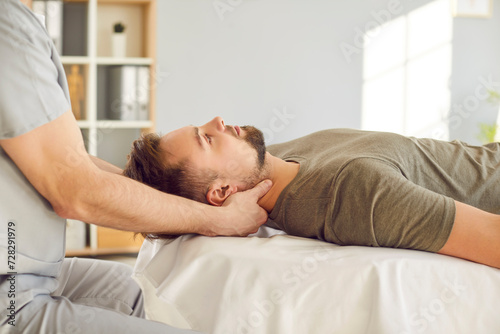 Cuadro en lienzo Head and neck massage, manual therapy rehabilitation, physical therapist doing manipulative therapy
