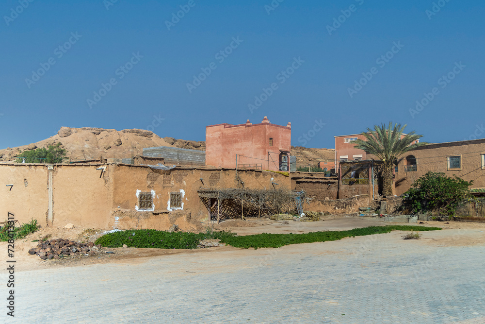Africa, North Africa, Morocco, Souss-Massa-Draa, Ait Benhaddou. Adobe buildings of the Berber Ksar or fortified village.