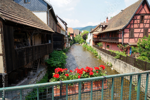 Obraz na płótnie Kaysersberg-Vignoble w salonie