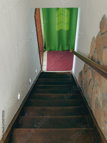Alte Treppe ins Erdgeschoss