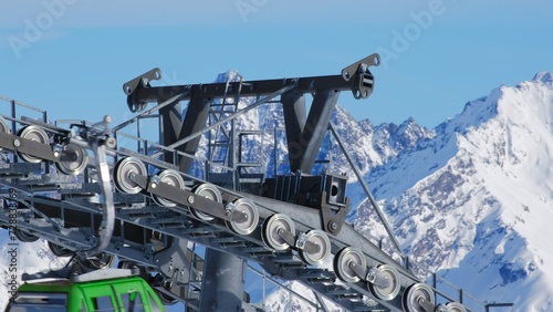 Alpine Ski Resort Gondola Lift Cable Car Drive Pole with Metal Rolls and Thick Steel Wire Rope  photo