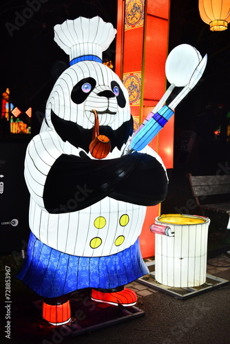 Obraz na płótnie lampion panda cuisine w salonie