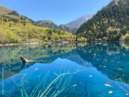 湖