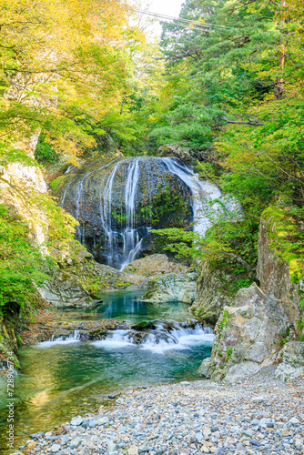 初秋の関山大滝　山形県東根市　Sekiyama Ootaki in early autumn. Yamagata Pref, Higashine City. photo