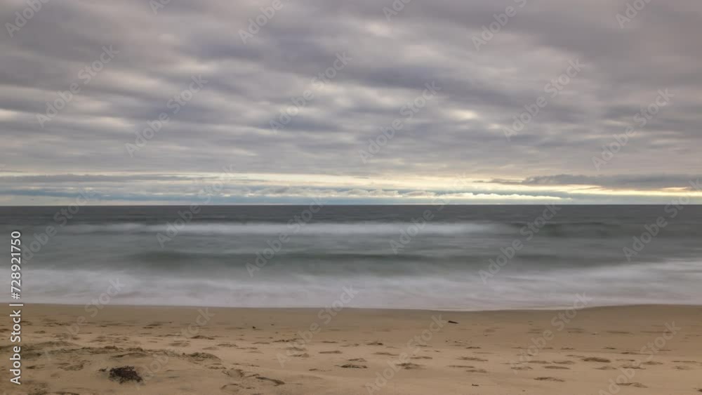 Timelapse, Clouded Sky Over Ocean Waves. Timelapse, Clouded Sky Over Ocean Waves.