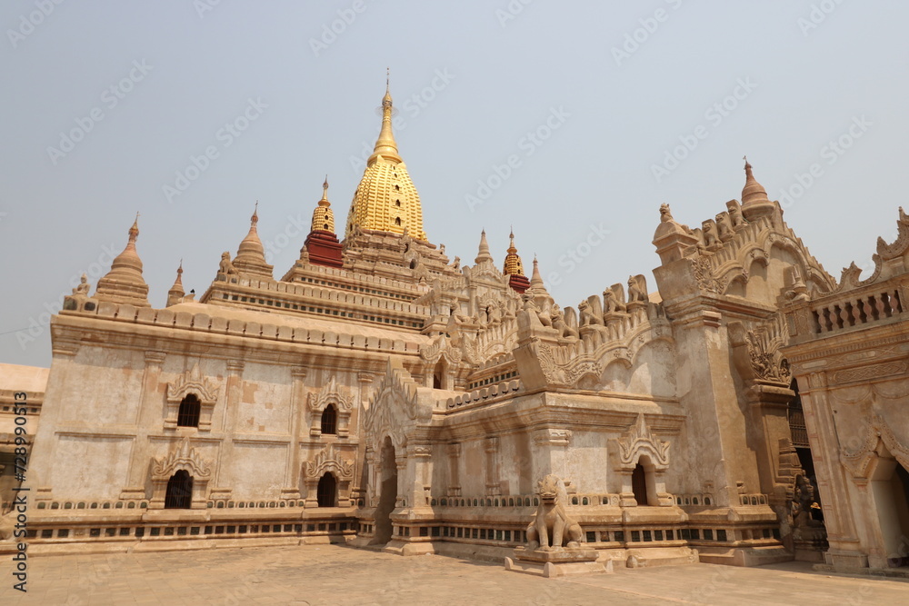 アーナンダ寺院　オールドバガン　ミャンマー