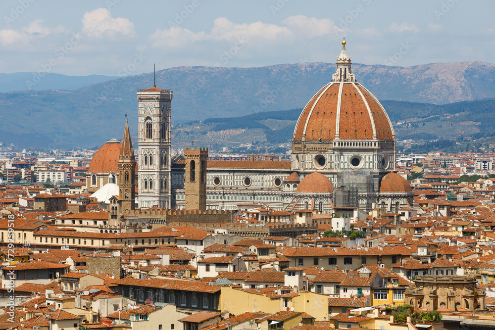 Beautiful view of the picturesque city of Florence and the Basilica di Santa Maria del Fiore (Basilica of Saint Mary of the Flower). Florence, Central Italy, Tuscany region