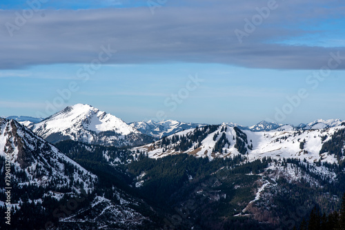 Fototapeta Naklejka Na Ścianę i Meble -  Snowy mountain panorama. Vacation in Austria.