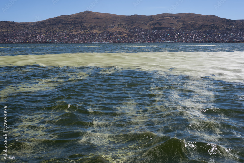 Titicaca lake polluted