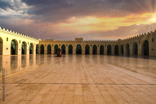 Al Hakim Masjid (Mosque) aka Al Jamea Al Anwar