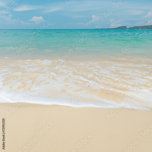 Beautiful tropical beach and sea - Holiday Vacation concept. Selective focus.
