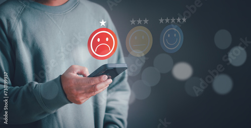 Foto concept of bad experience or poor service and customers are not satisfied Low sc