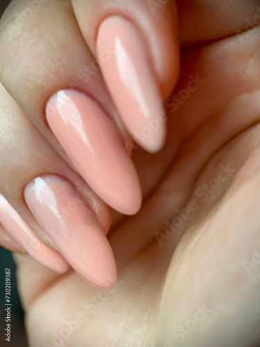 Peachy Gel Nails Polish