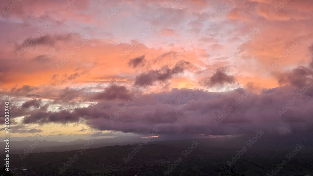 Obraz premium sunrise in the mountains