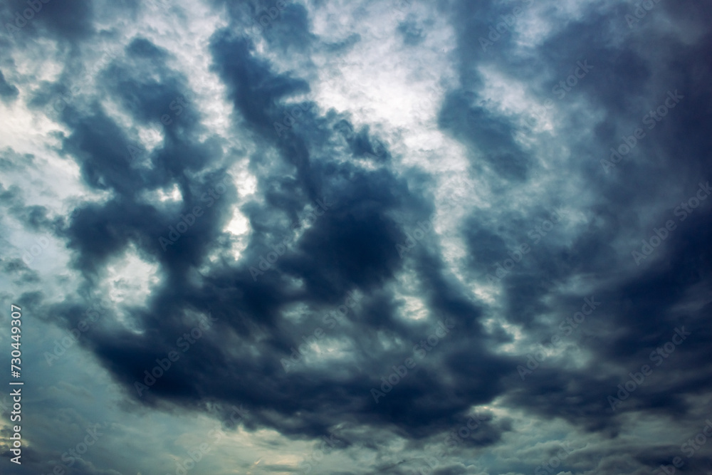 Obraz premium big clouds in dramatic sky before storm