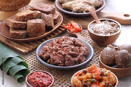gudeg is indonesian traditioan food from jogjakarta