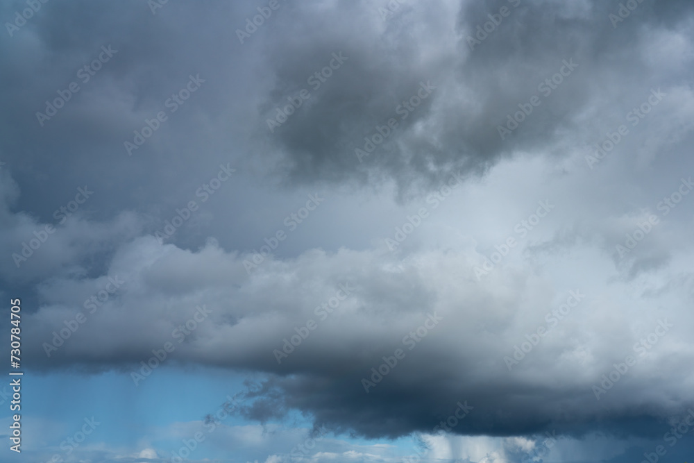 Obraz premium storm clouds lapse