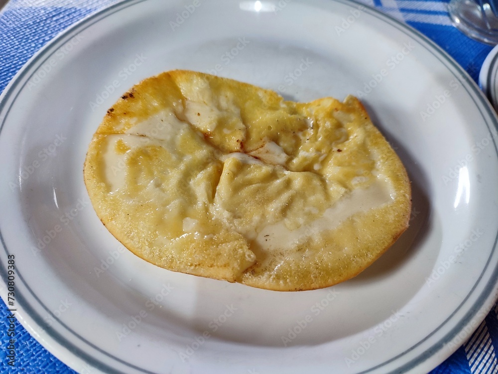 Altilia - Caciocavallo arrostito al Ristorante Porta Tammaro