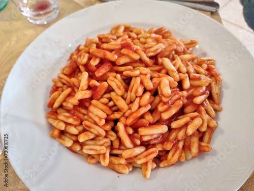 Obraz na płótnie Vinchiaturo - Cavatelli al ragu molisano al Ristorante Il Risveglio dei Sapori w salonie