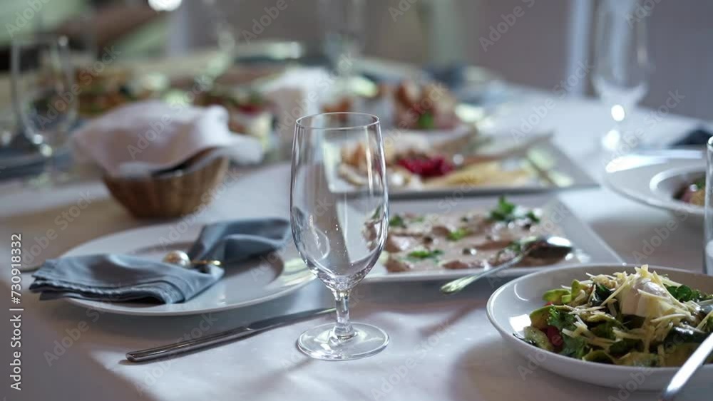 Beautiful wedding table decor. Decoration of the wedding presidium for the banquet Beautiful wedding table decor. Decoration of the wedding presidium for the banquet