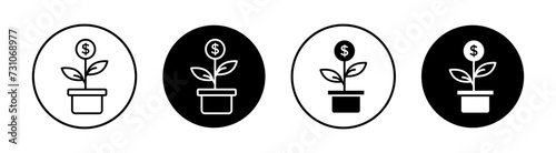 Fund growth flat line icon set. Fund growth Thin line illustration vector