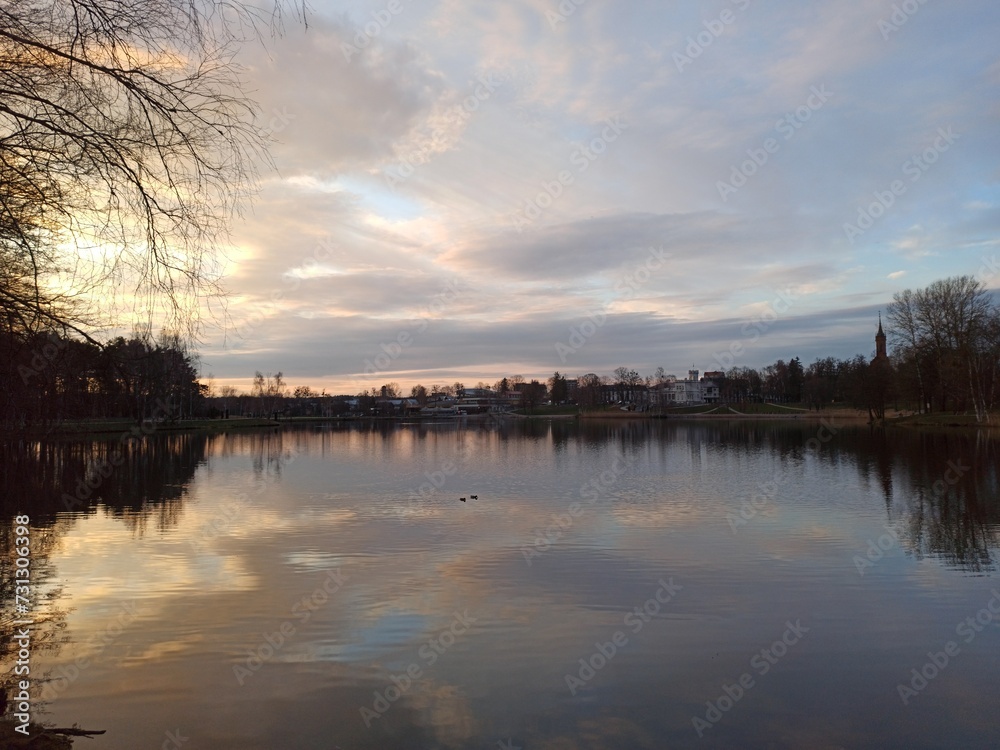 Fototapeta premium sunset over lake