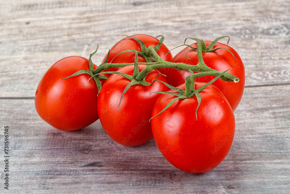 Raw red Flamenco tomato branch Raw red Flamenco tomato branch