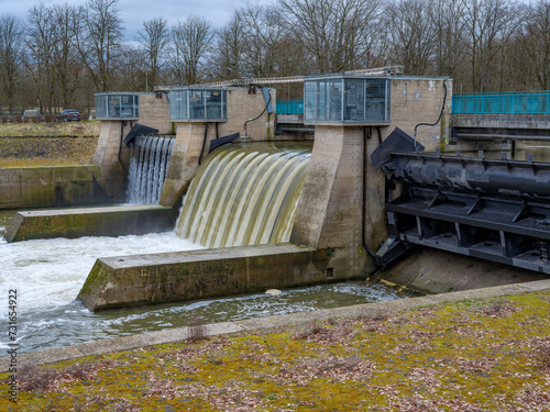 Jahnwehr am rechten Regnitzarm im Bamberg, Bayern photo