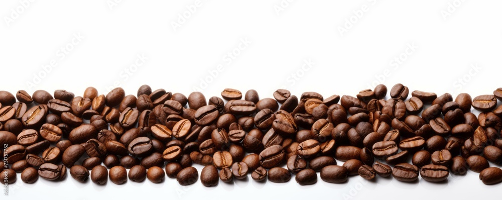 Obraz premium Premium Brown Coffee Beans Isolated on White Background - High-Quality Close-Up