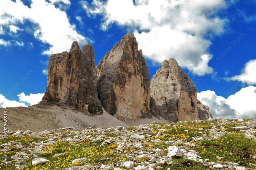 Fototapeta premium The beautiful Tre Cime di Lavaredo