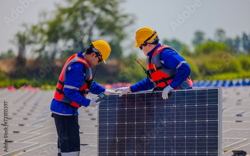 Wallpaper Mural Technicians check floating solar farm wiring, polarity, and grounding for reliability and safety Torontodigital.ca