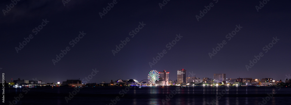 名古屋港の夜景（パノラマ）