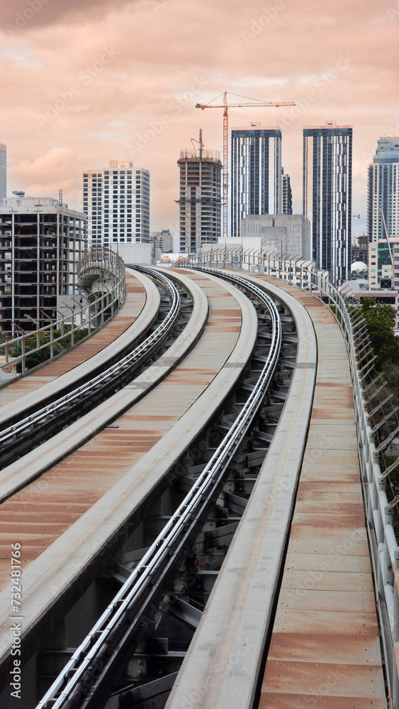 Fototapeta premium Architecture of the city of Miami and railway track in the south of the United States
